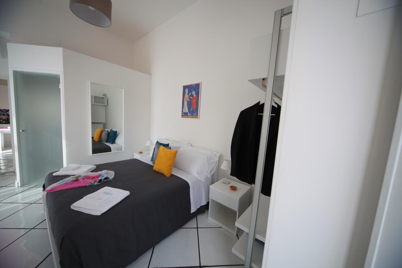 Appartamento Le Mulieres Salerno Esterno foto