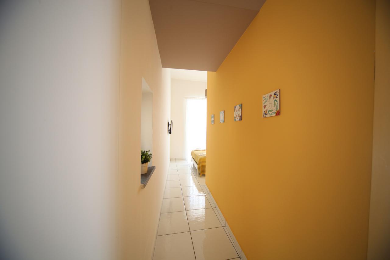 Appartamento Le Mulieres Salerno Esterno foto