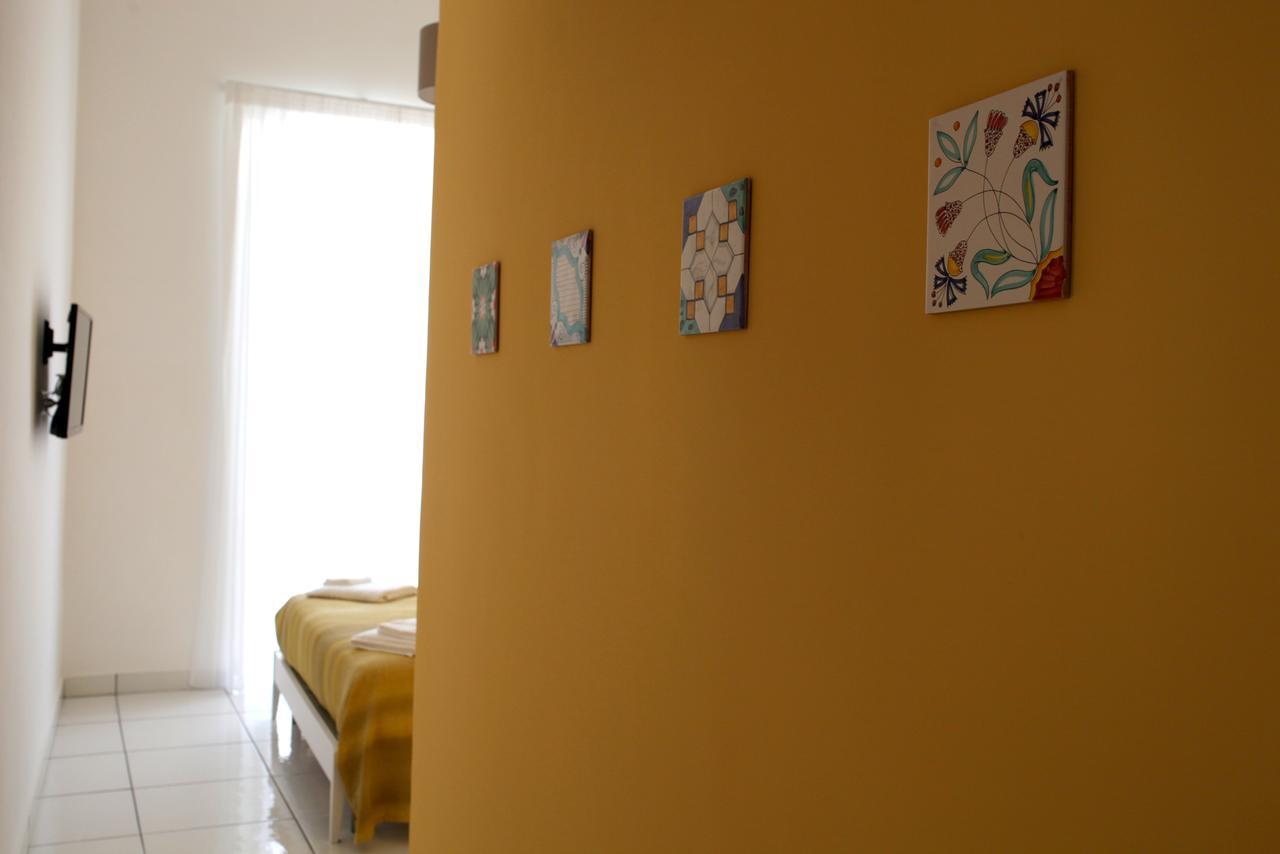 Appartamento Le Mulieres Salerno Esterno foto